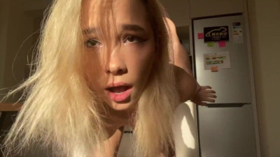 Fiery Lil Karina at skinny dirt