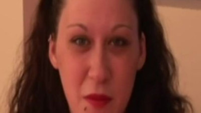 Slutty bird's cocksucking video