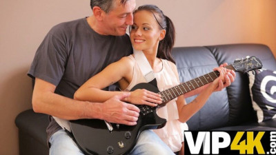 VIP 4K - small tits action