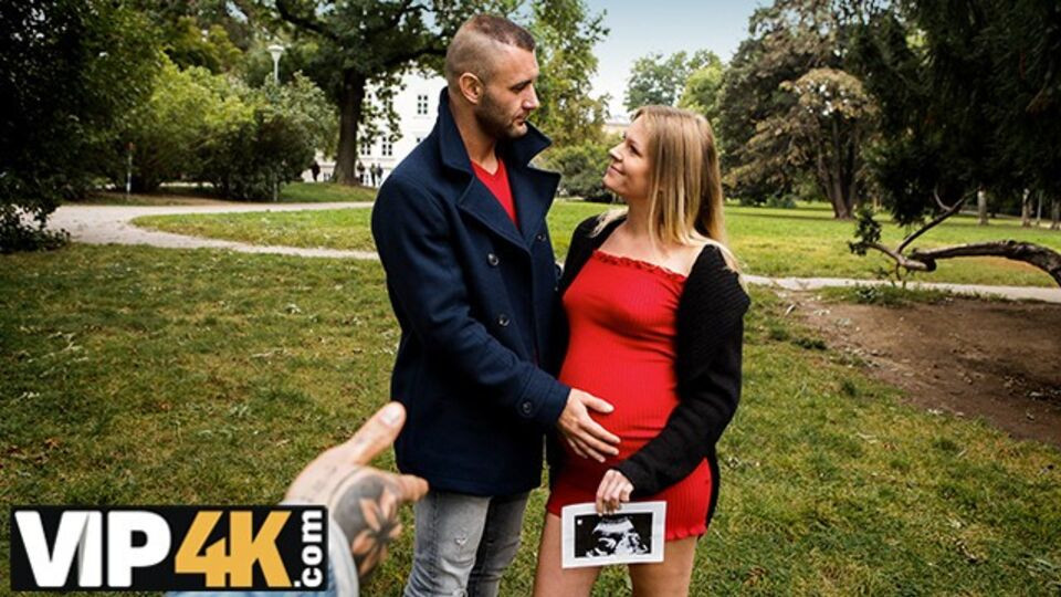 Impressive queen bee at blonde trailer Free Porn Videos | BestPornHubs.