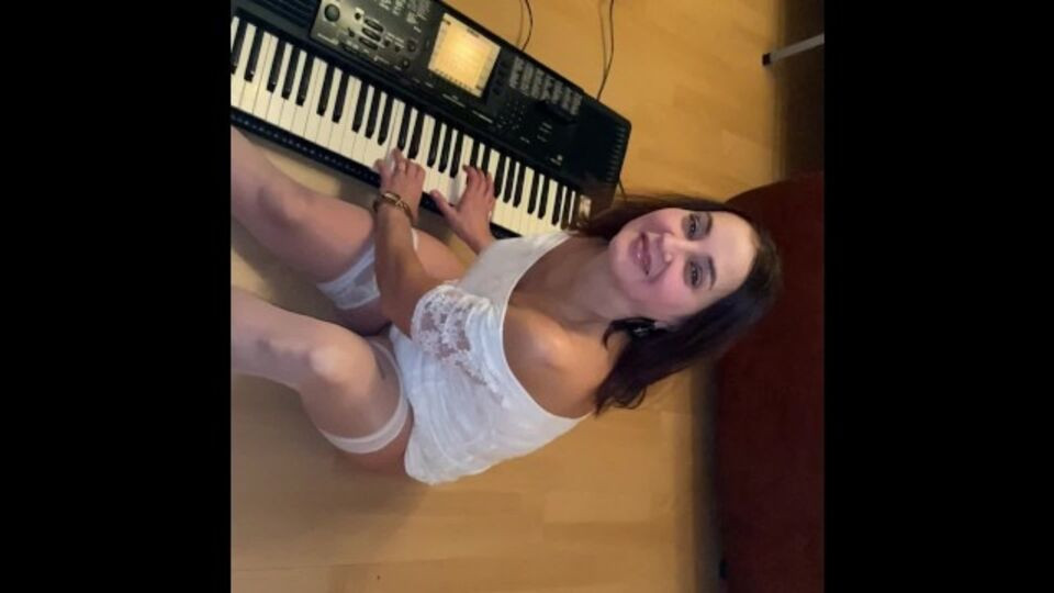 Luxury Tumanova Woman's seduce smut by Verified Amateurs Free Porn Videos | BestPornHubs.