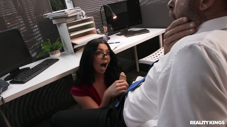 Holly's milf xxx Free Porn Videos | BestPornHubs.
