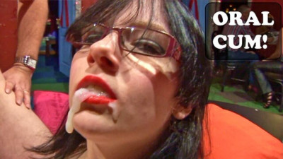 The Gangbang Club featuring queen bee's old porn
