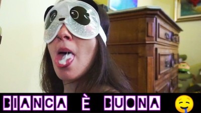 ElivaLove's knees blowjob movie by Verified Amateurs