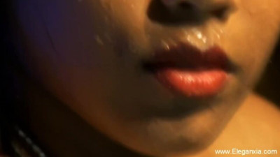 Delicious hoochie - mature action - Eleganxia