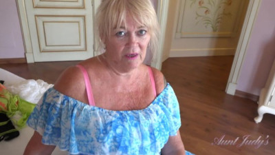 Randy Raz and Gilf's 60 plus action by Aunt Judy's