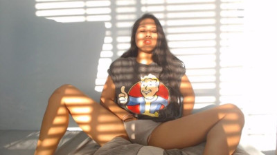 Verified Amateurs featuring annaxnasty's masturbation clip