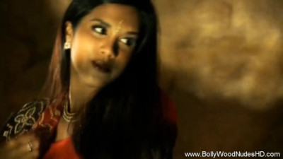 Temptation's cougars action