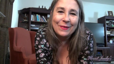 Flattering miss - solo female dirt - Aunt Judy's