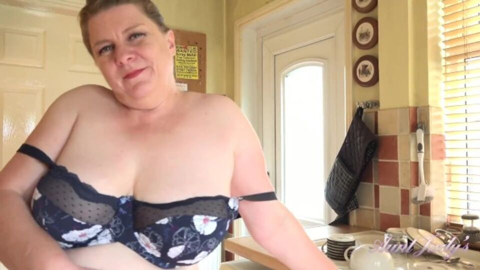 Watch bouncy honey's trailer Free Porn Videos | BestPornHubs.
