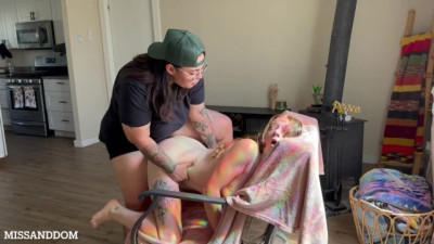 MissAndDom's strap on porn by Verified Amateurs