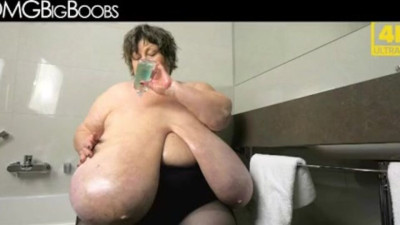 Shaggy Gilf - busty granny sex - Omg Big Boobs