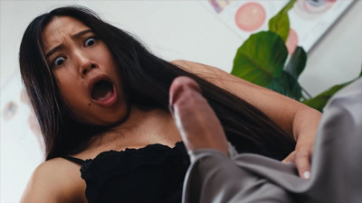 Well-proportioned May Thai - trans with girl in transgender video - Futanari