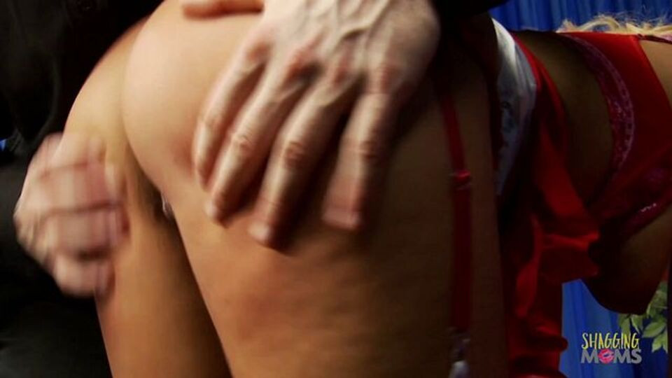 Sophisticated Scarlet Rebel at spanking scene Free Porn Videos | BestPornHubs.