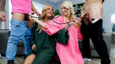 Lolly Dames and Sadie Rose's long legs porn by Mom Swap