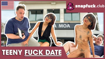 Candy and Scott's snap fuck sex